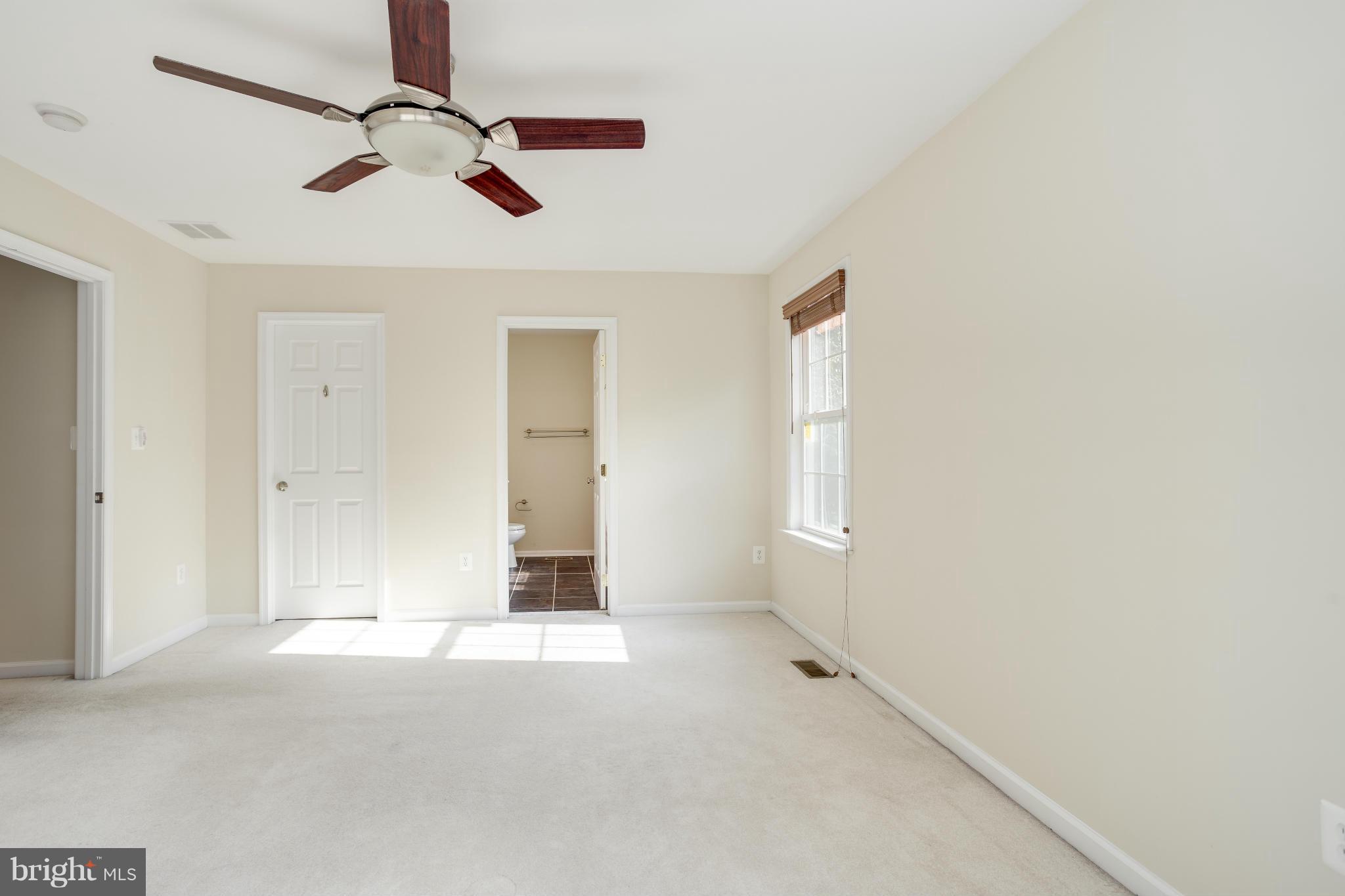 LAUREL - Residential