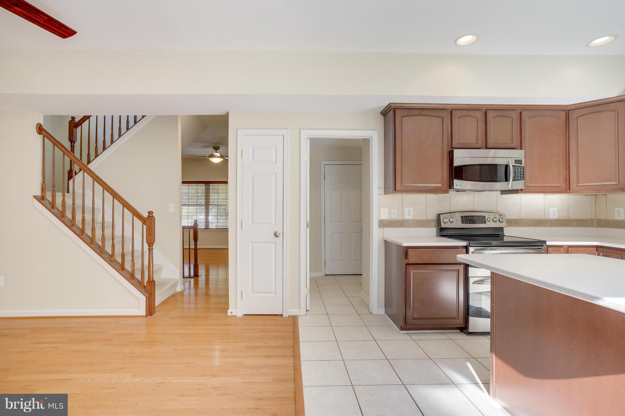 LAUREL - Residential