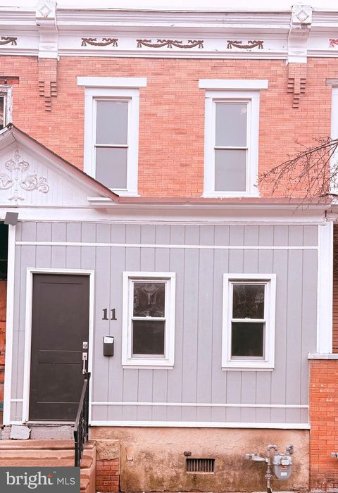 Townhouse For Sale - 11 N 28th Street<br/> CAMDEN, NJ 08105