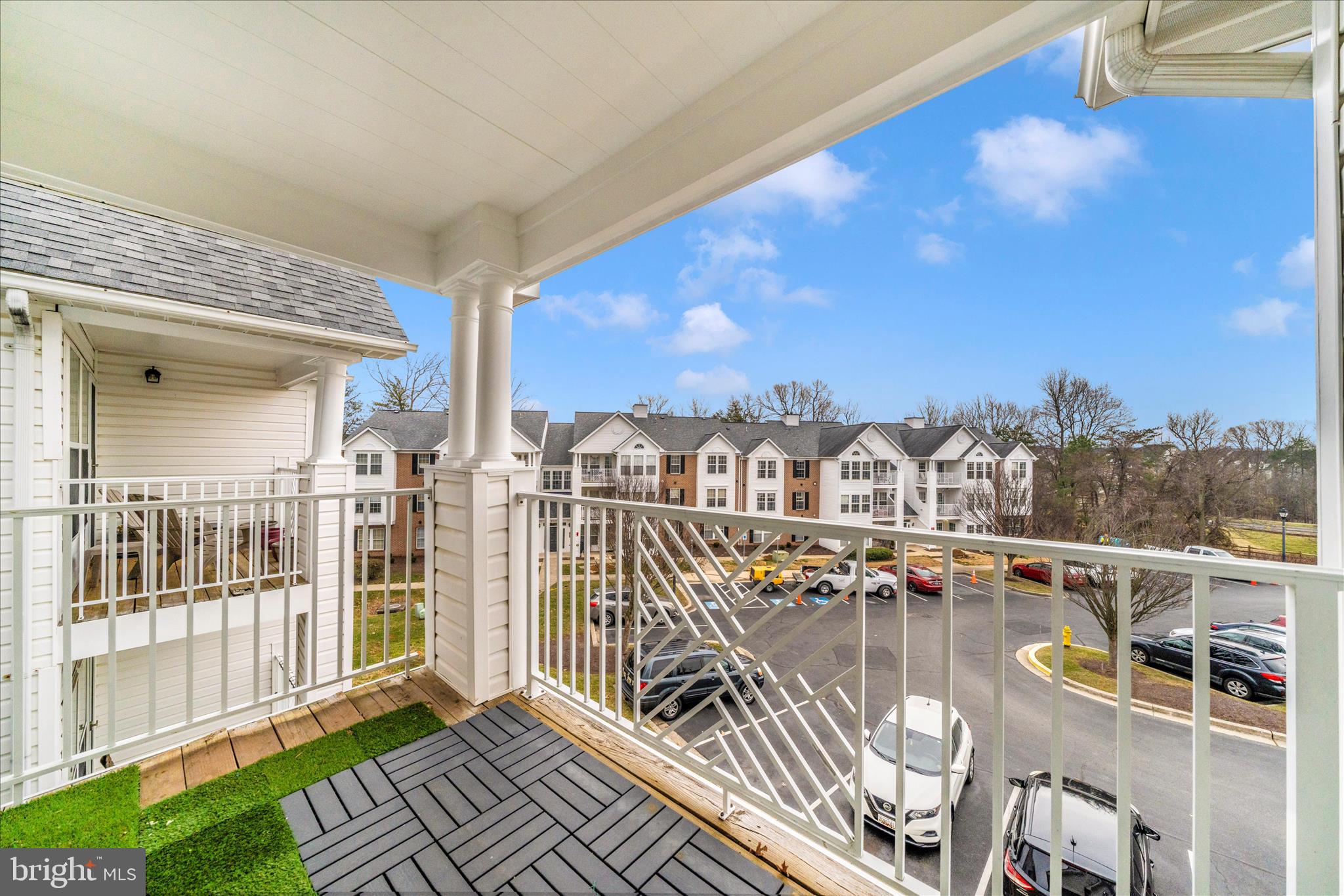 PINEY ORCHARD - Residential