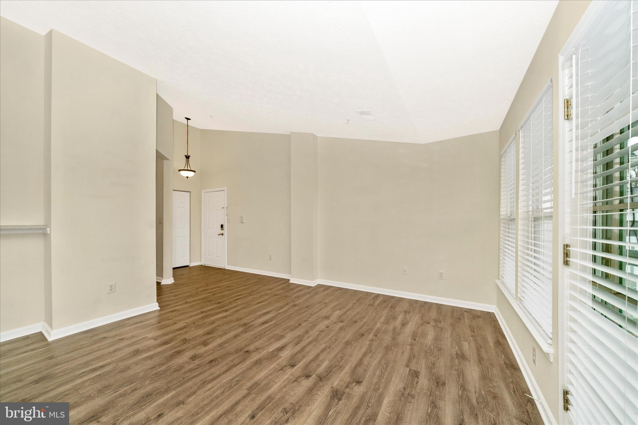 PINEY ORCHARD - Residential