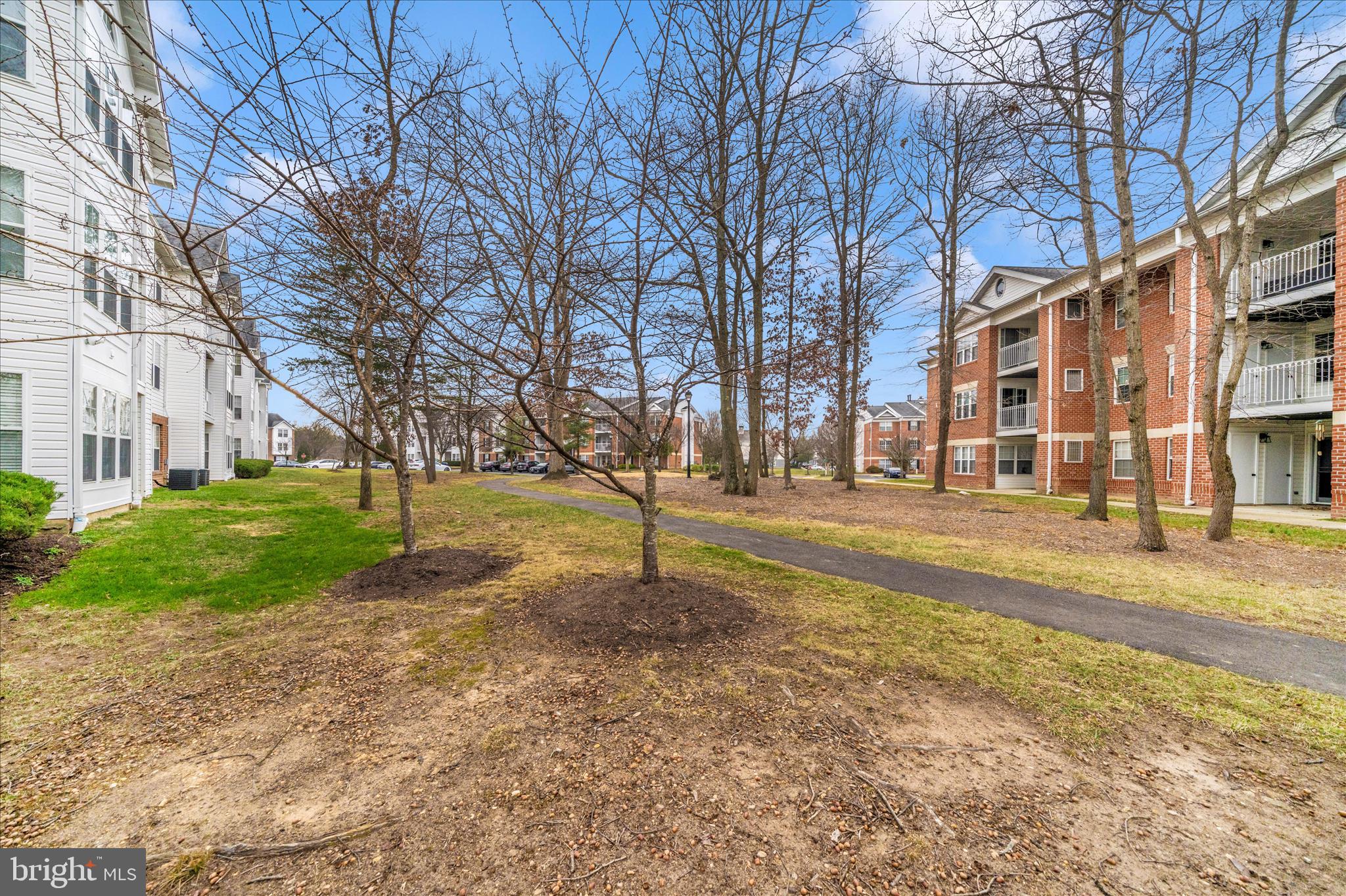 PINEY ORCHARD - Residential