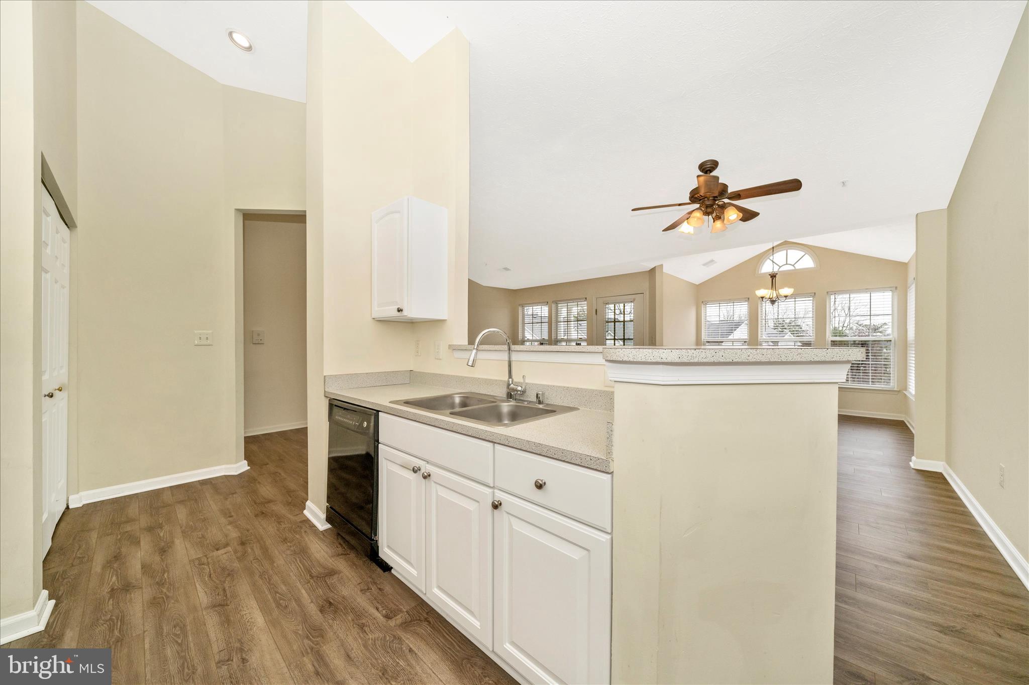 PINEY ORCHARD - Residential