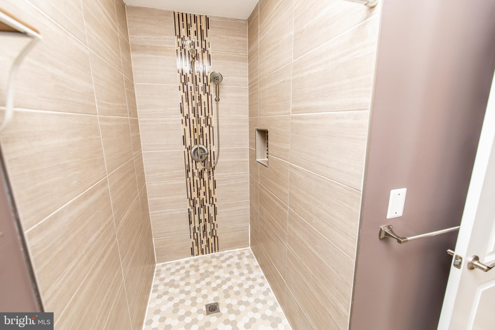 UPPER MARLBORO - Residential