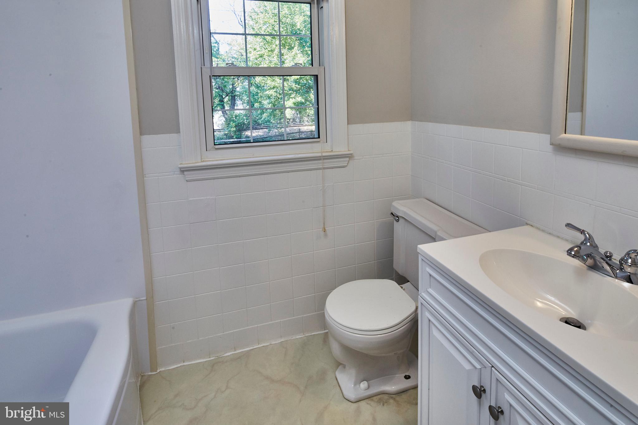 WESTOVER HILLS - Residential Lease