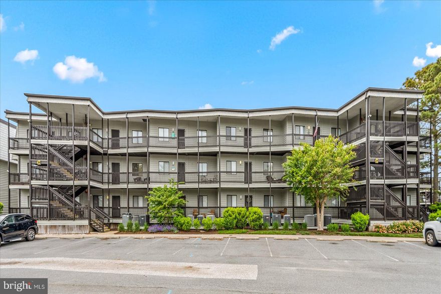 WHAT A GREAT QUIET LOCATION!! 204 C OUR PLACE AT THE BEACH, 104TH ST, OLD LANDING ROAD, BAY FRONT, 2 BR 2 BA, FULLY FURNISHED, 1092 SQ FT, GREAT FLOOR PLAN, VERY LARGE OUTDOOR POOL, A VERY NICE SCREENED PORCH, ENJOY THE BEAUTIFUL SUNSETS, PLENTY OF PARKING, STOP LIGHT AT THE END OF THE STREET FOR EASY ACCESS, YOU WILL LOVE THIS QUIET LOCATION!!