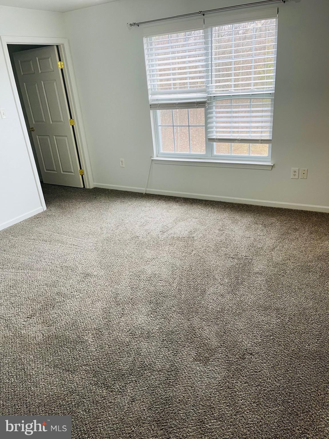 LAUREL SPRINGS - Residential Lease