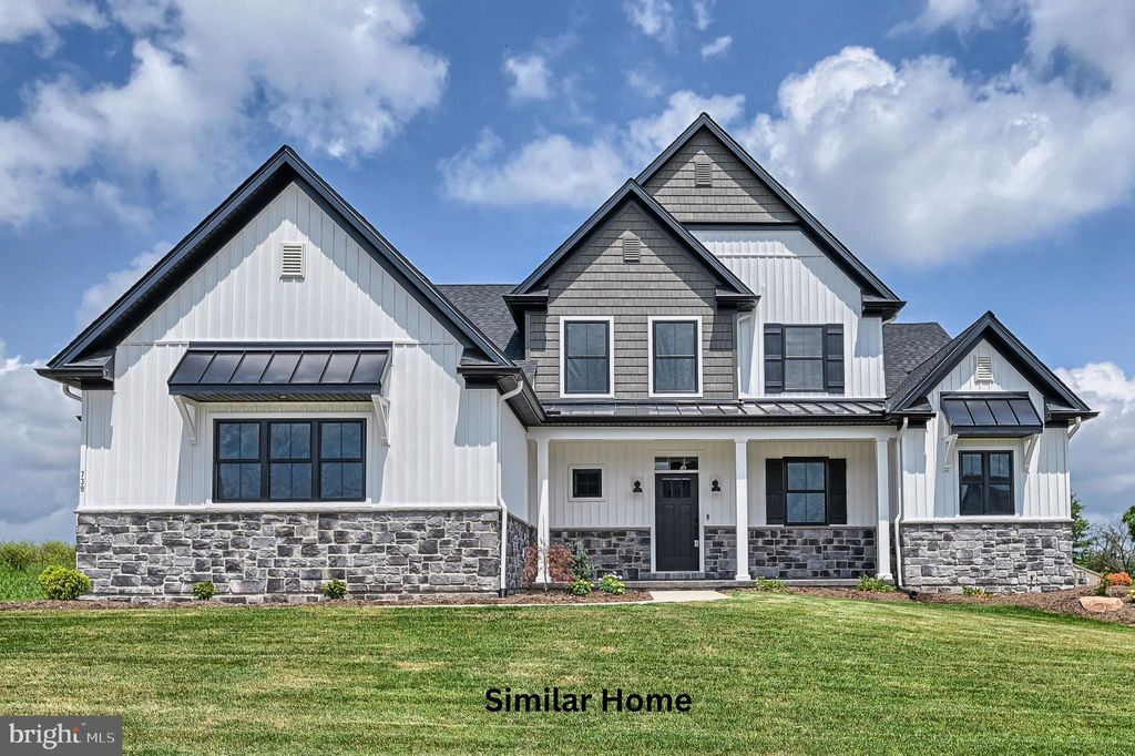 Photo of The Garrison - Farmbrooke Meadows, YORK, PA 17406 (MLS # PAYK2097646)