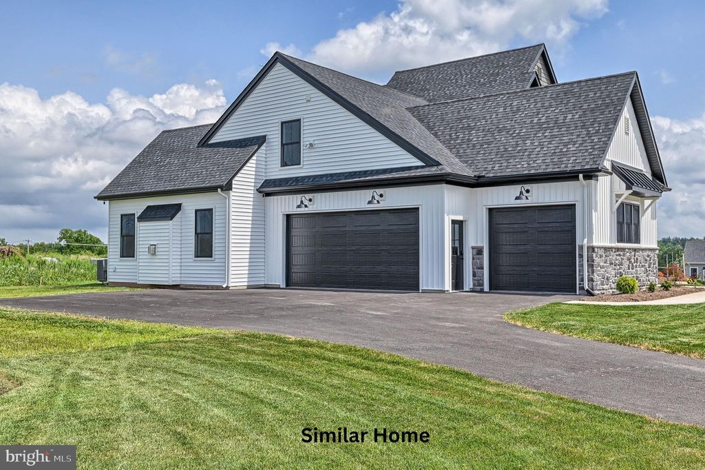 Photo of The Garrison - Farmbrooke Meadows, YORK, PA 17406 (MLS # PAYK2097646)