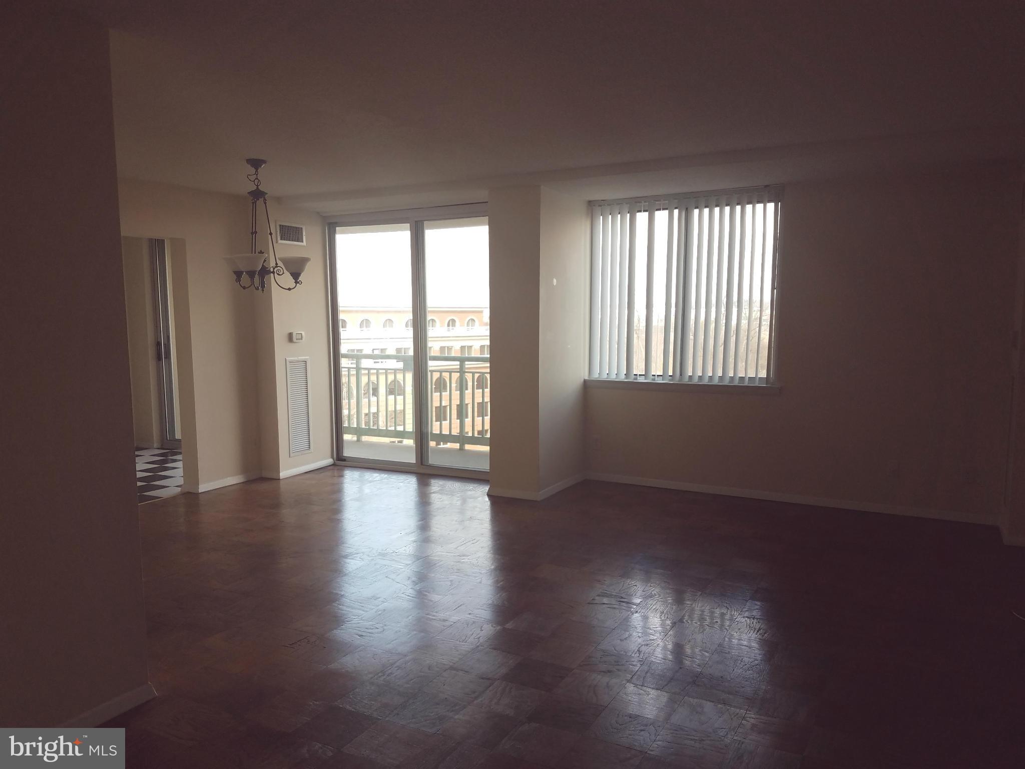 MARINA TOWERS - Residential Lease