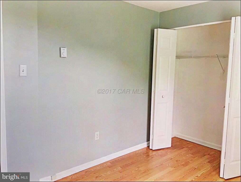 SOMERSET LANDING - Residential