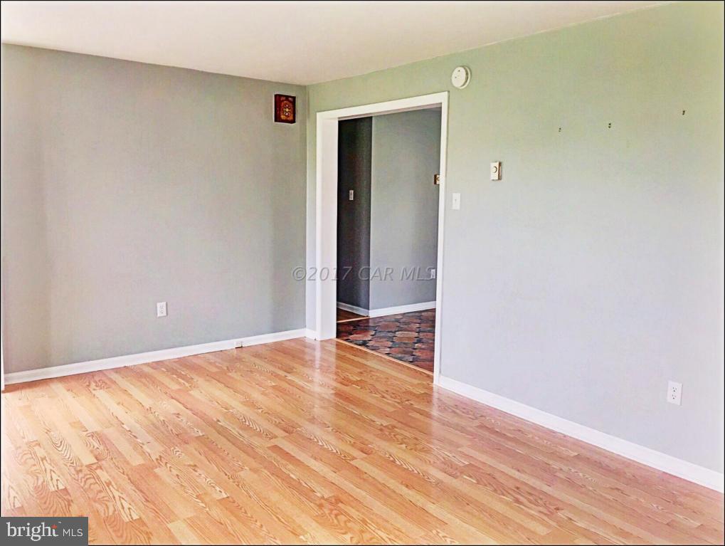 SOMERSET LANDING - Residential