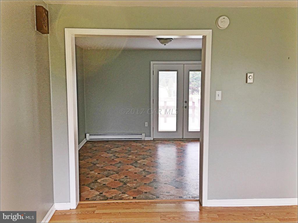 SOMERSET LANDING - Residential