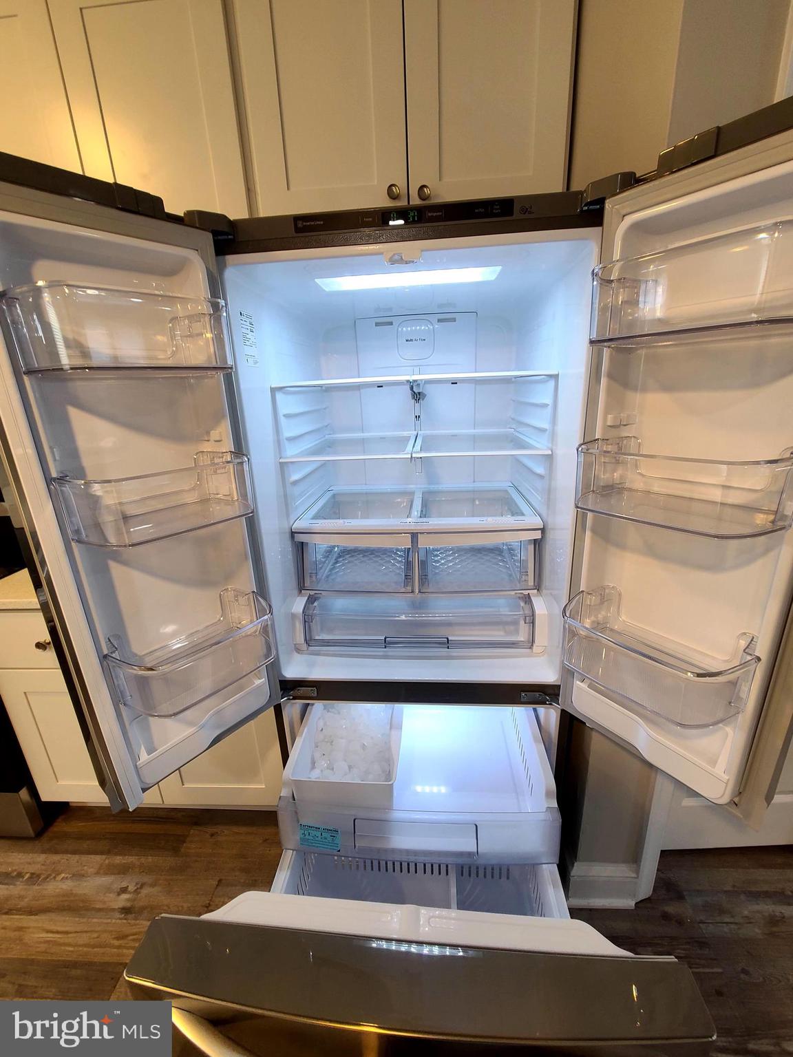 BEECHFIELD - Residential Lease