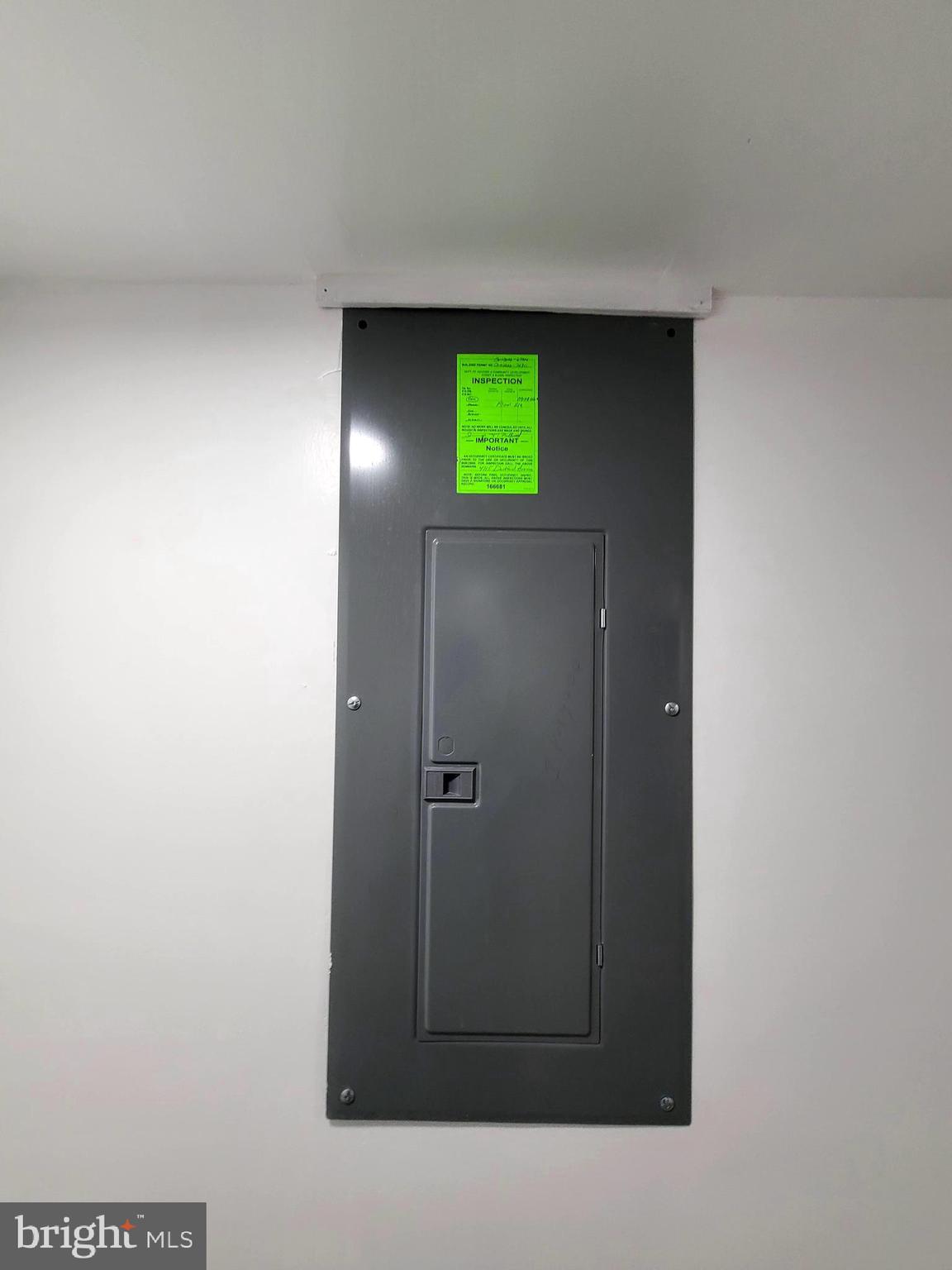 BEECHFIELD - Residential Lease