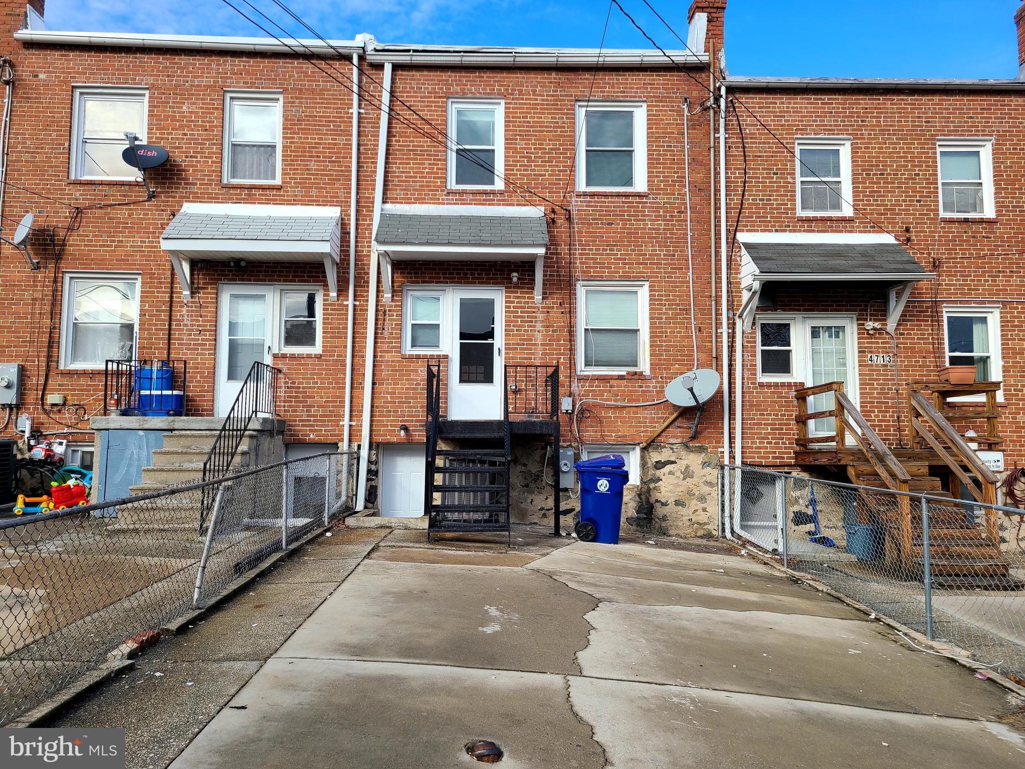 BEECHFIELD - Residential Lease