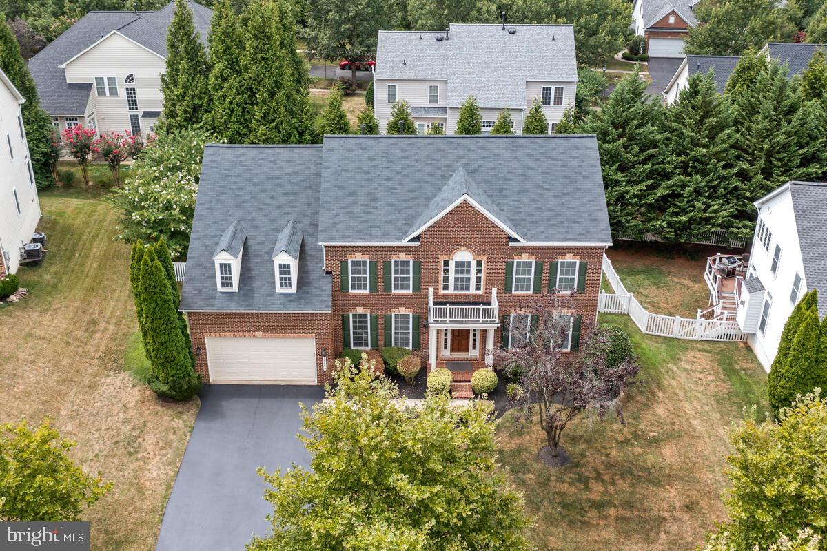 KINGS CROSSING - Residential