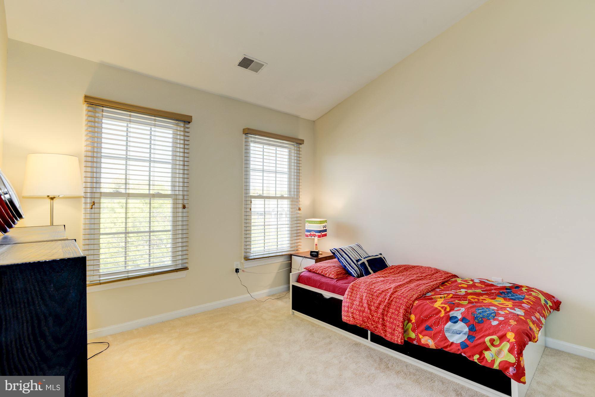 DAVENTRY PARK MILTON - Residential