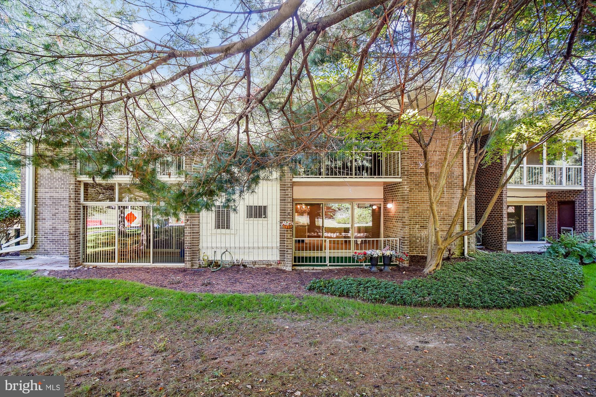 ROSSMOOR LEISURE WORLD - Residential