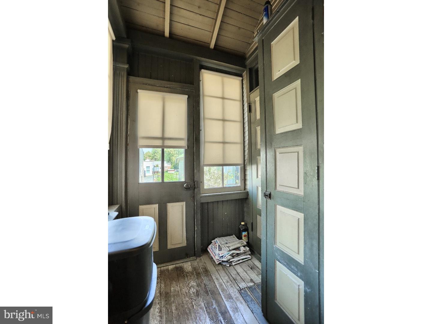 NORTHMONT - Residential