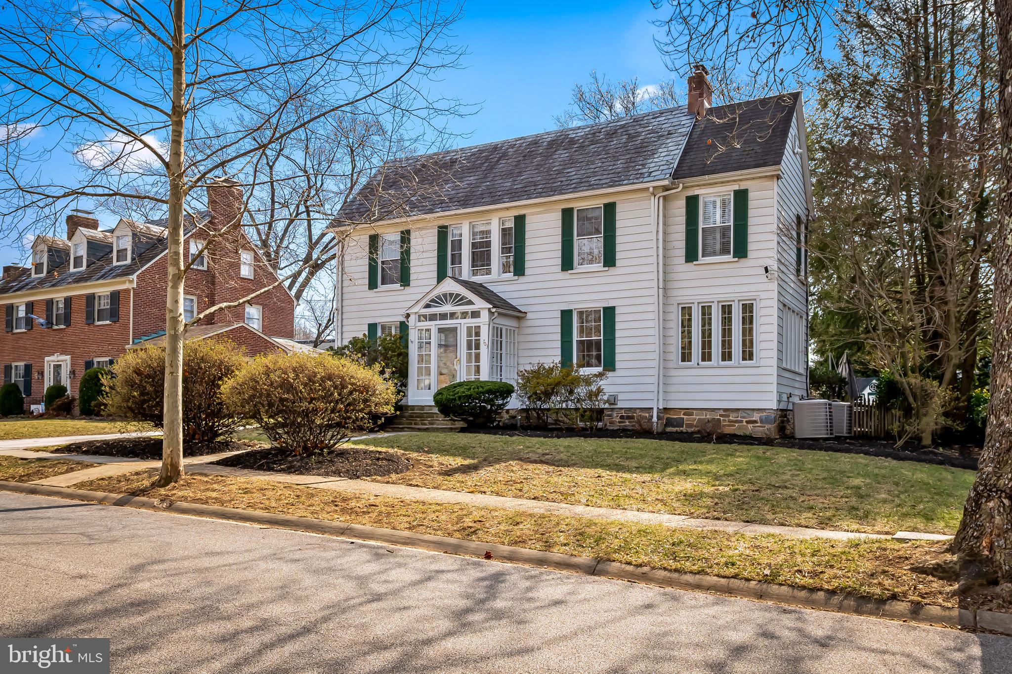 STONELEIGH - Residential