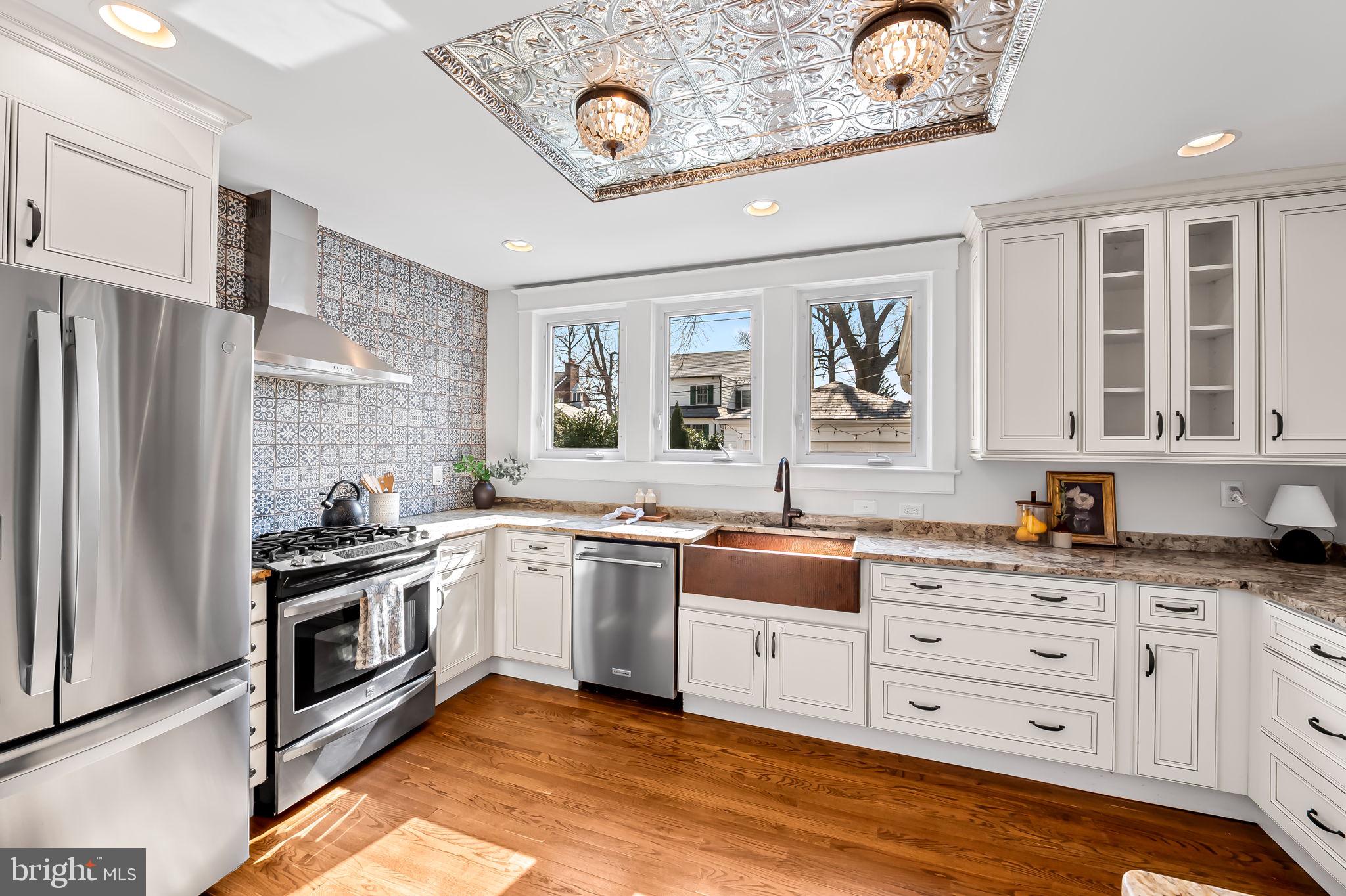 STONELEIGH - Residential