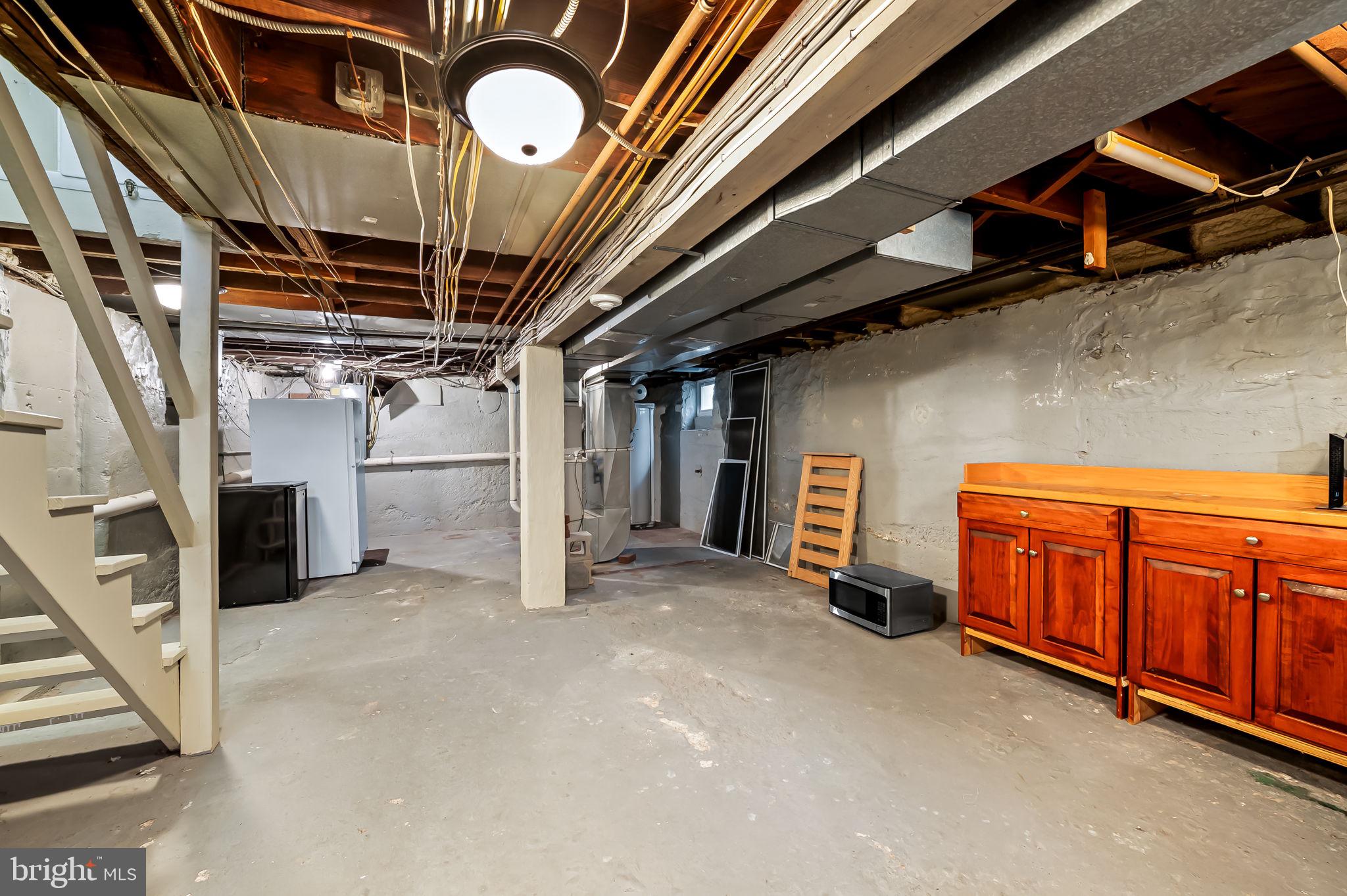 STONELEIGH - Residential