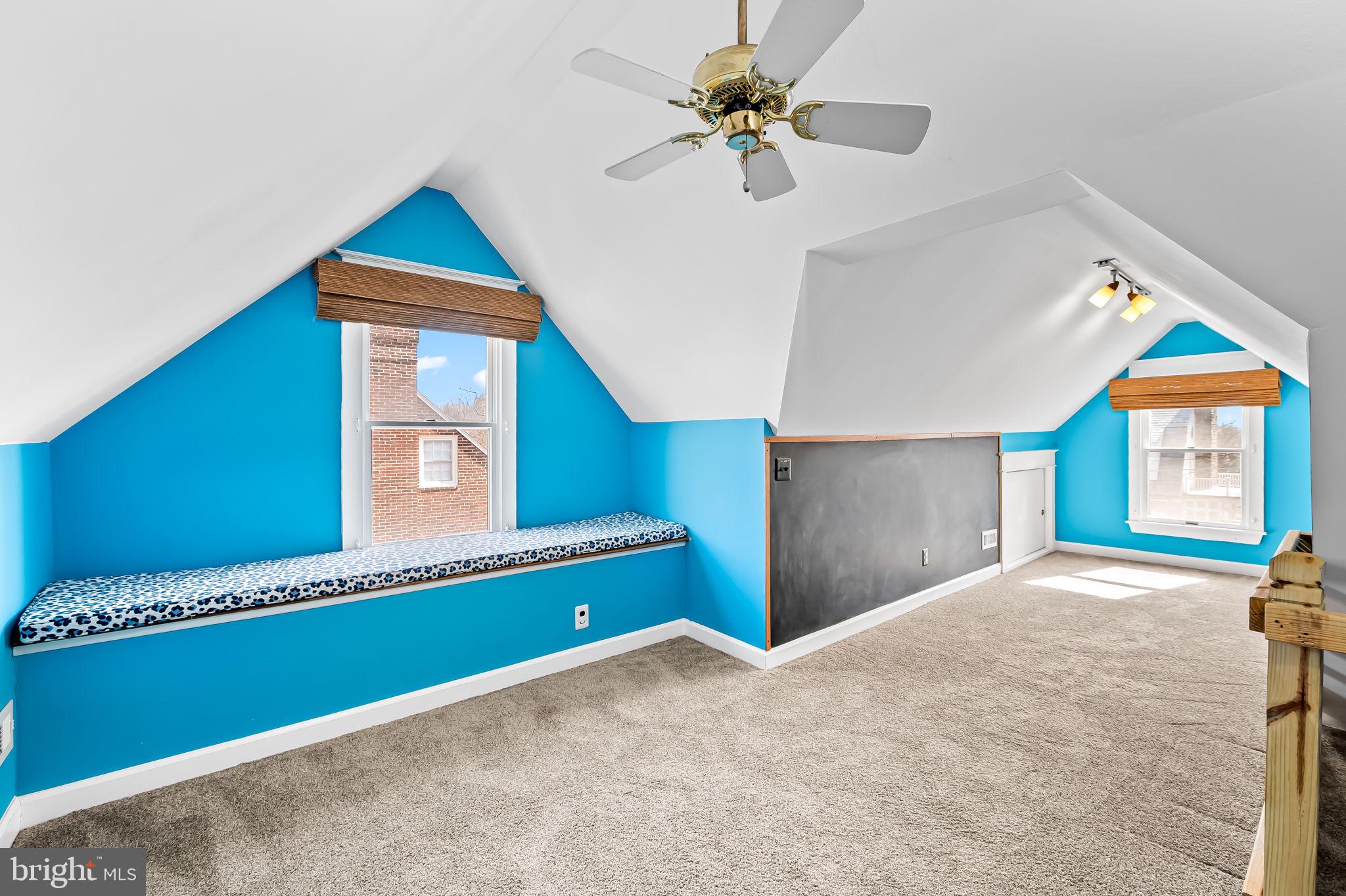 STONELEIGH - Residential