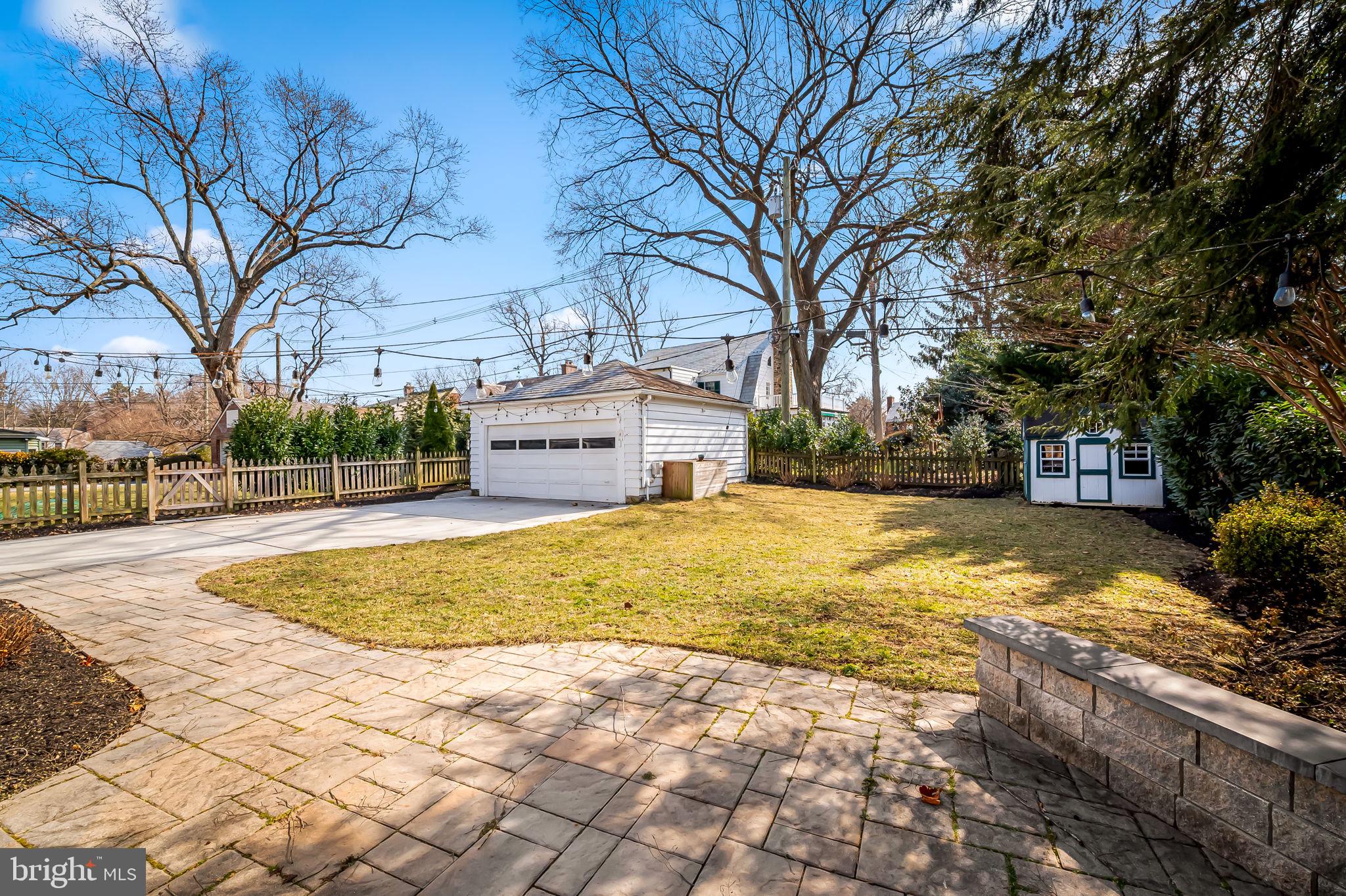 STONELEIGH - Residential