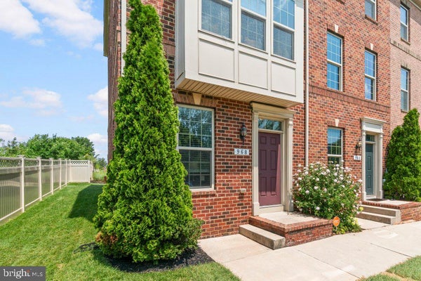 968 S MACON ST, BALTIMORE, MD 21224 - Image b53ccec4f6d285e8d4bcea3b92b7950d/706580780