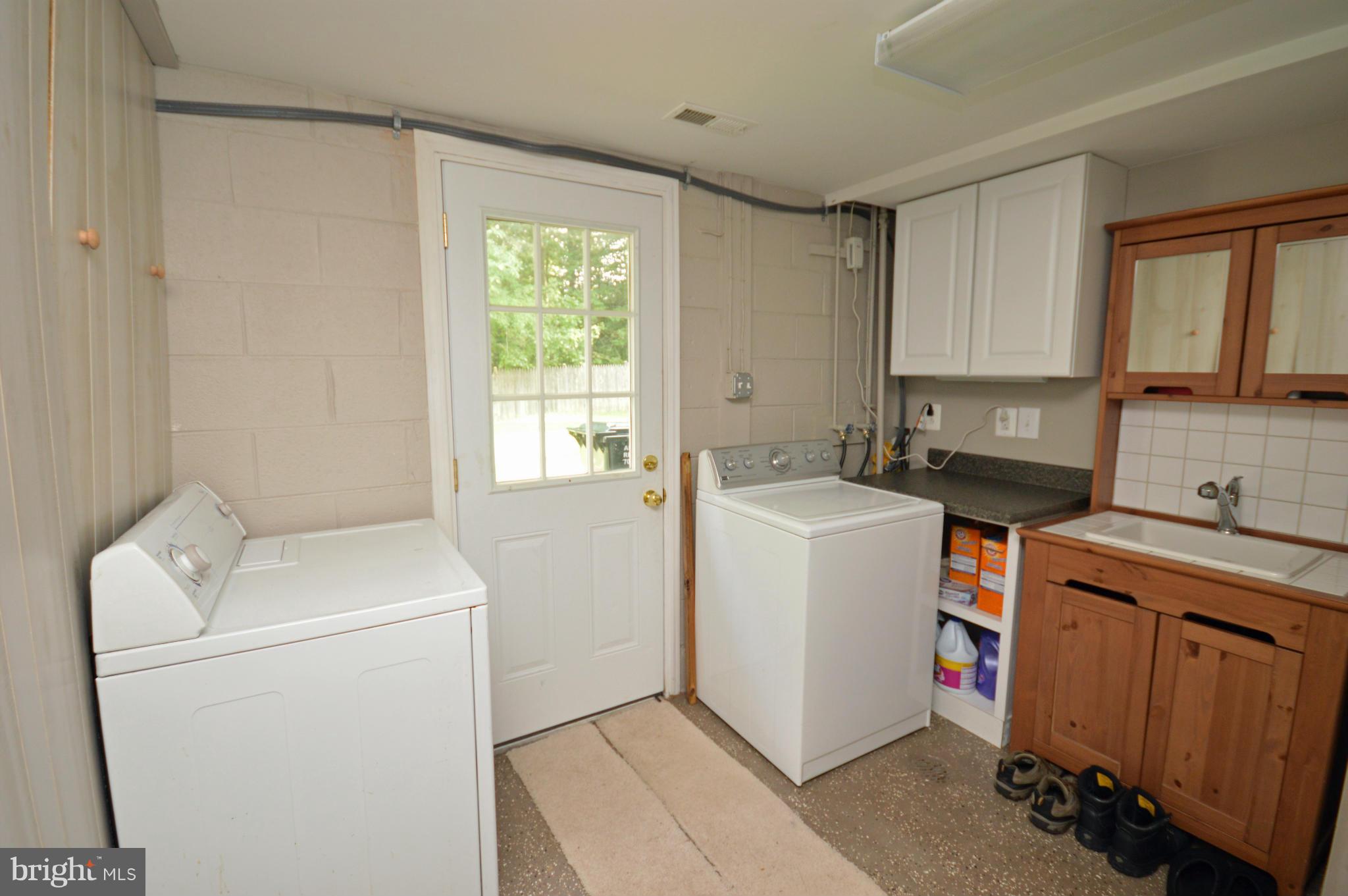 DALE CITY - Residential