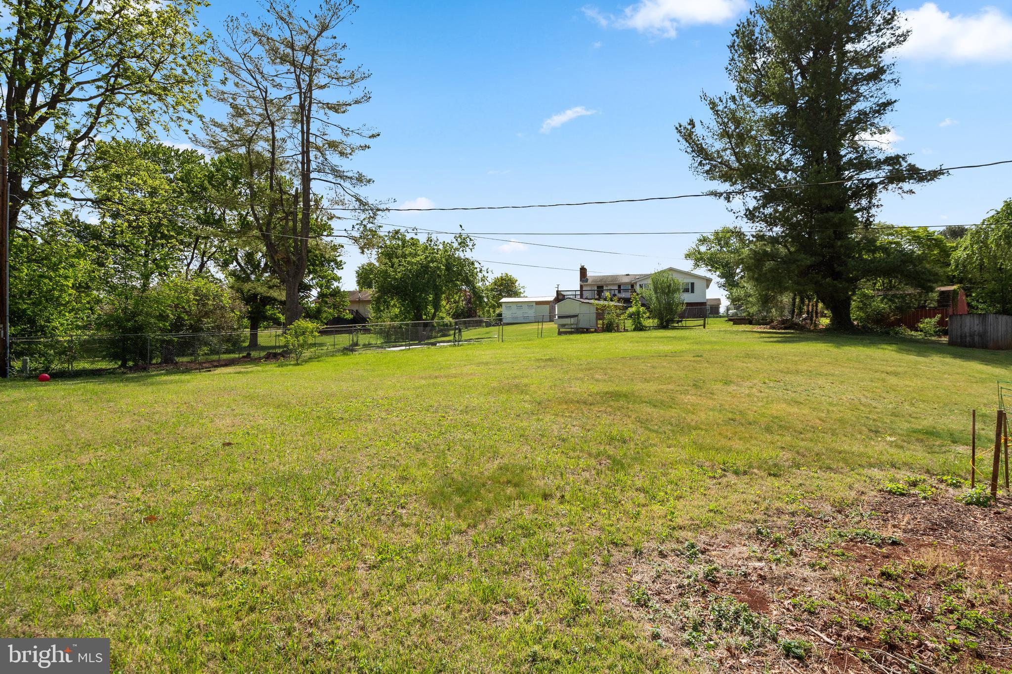 FAIRVIEW ACRES - Residential