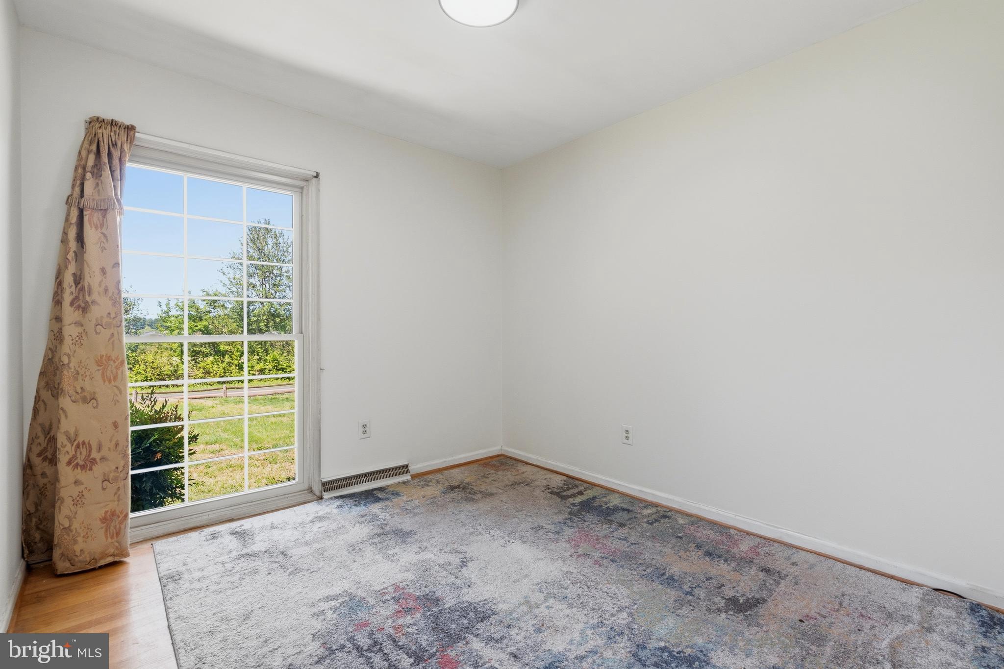 FAIRVIEW ACRES - Residential