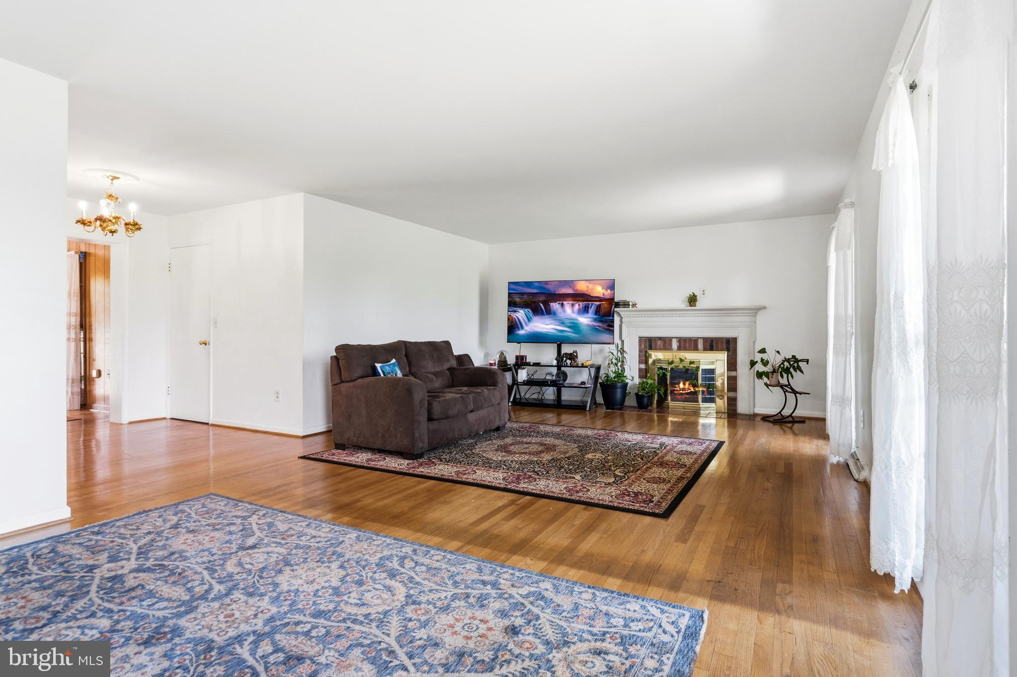 FAIRVIEW ACRES - Residential