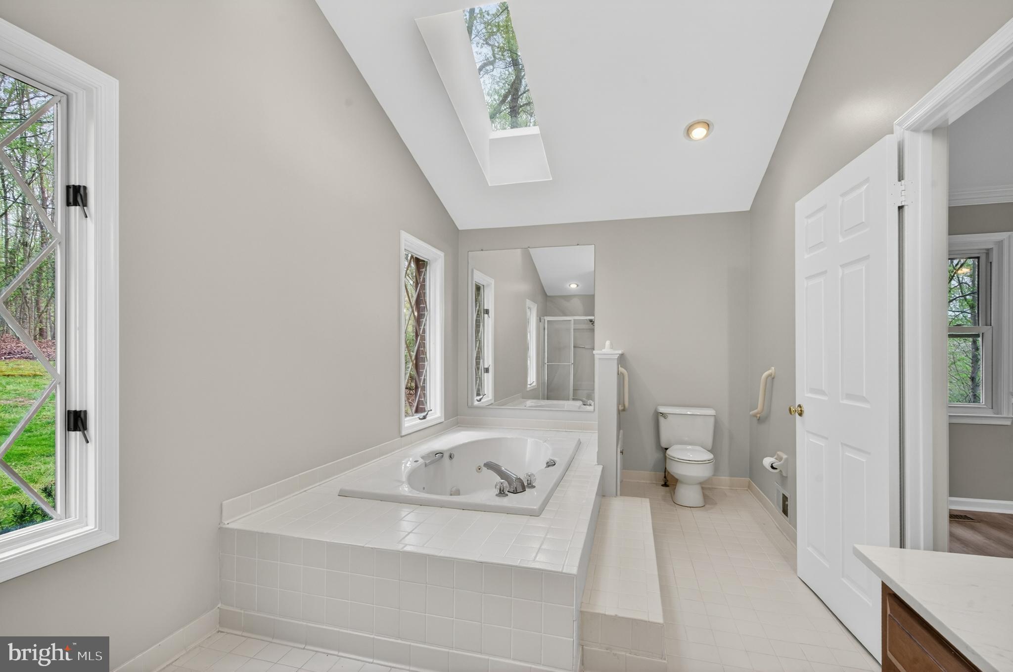 PLANTATION HILLS - Residential