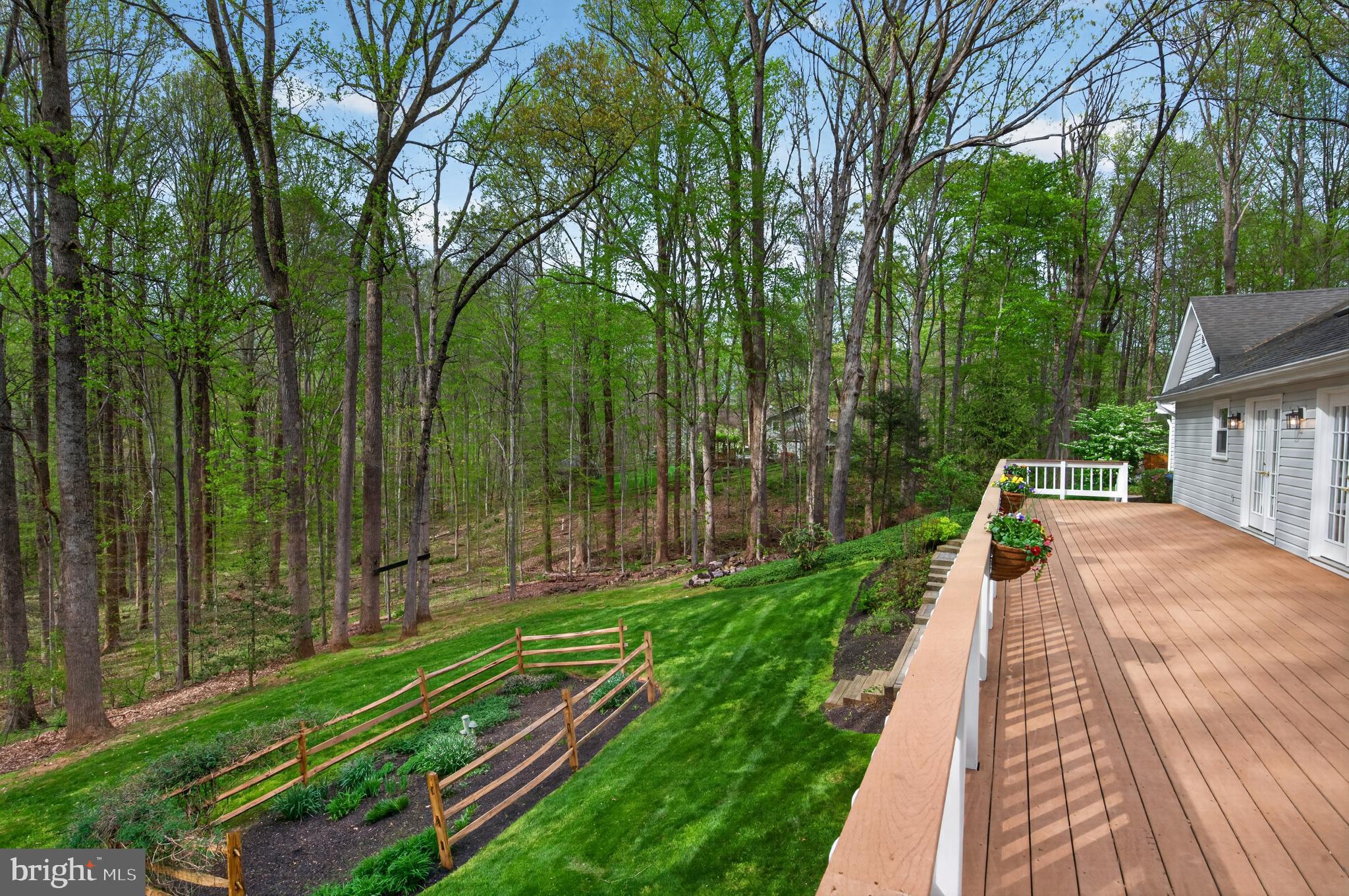 PLANTATION HILLS - Residential