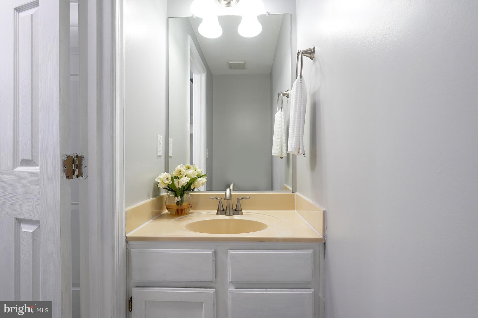 STONE RIVER - Residential