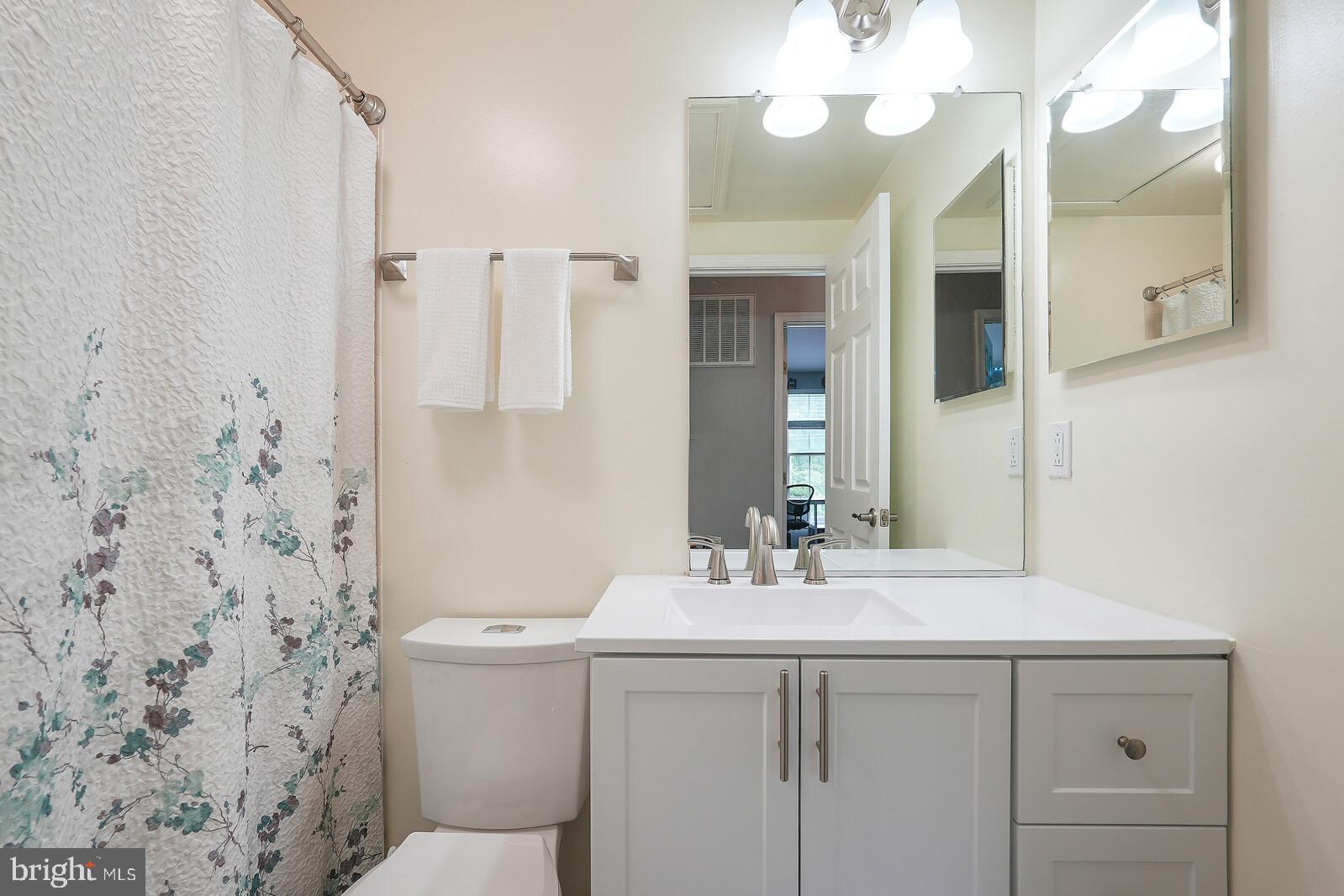 STONE RIVER - Residential