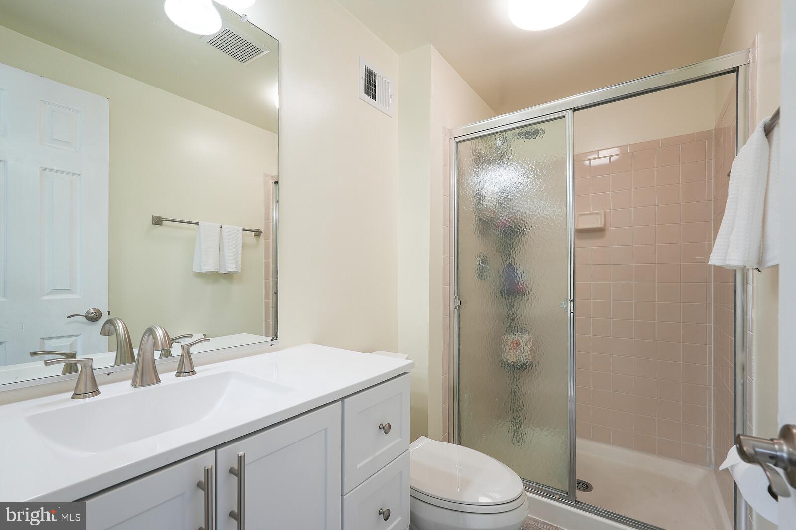 STONE RIVER - Residential