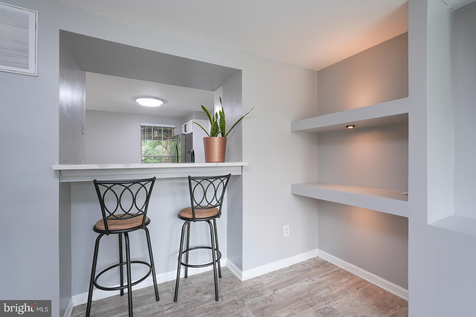 STONE RIVER - Residential