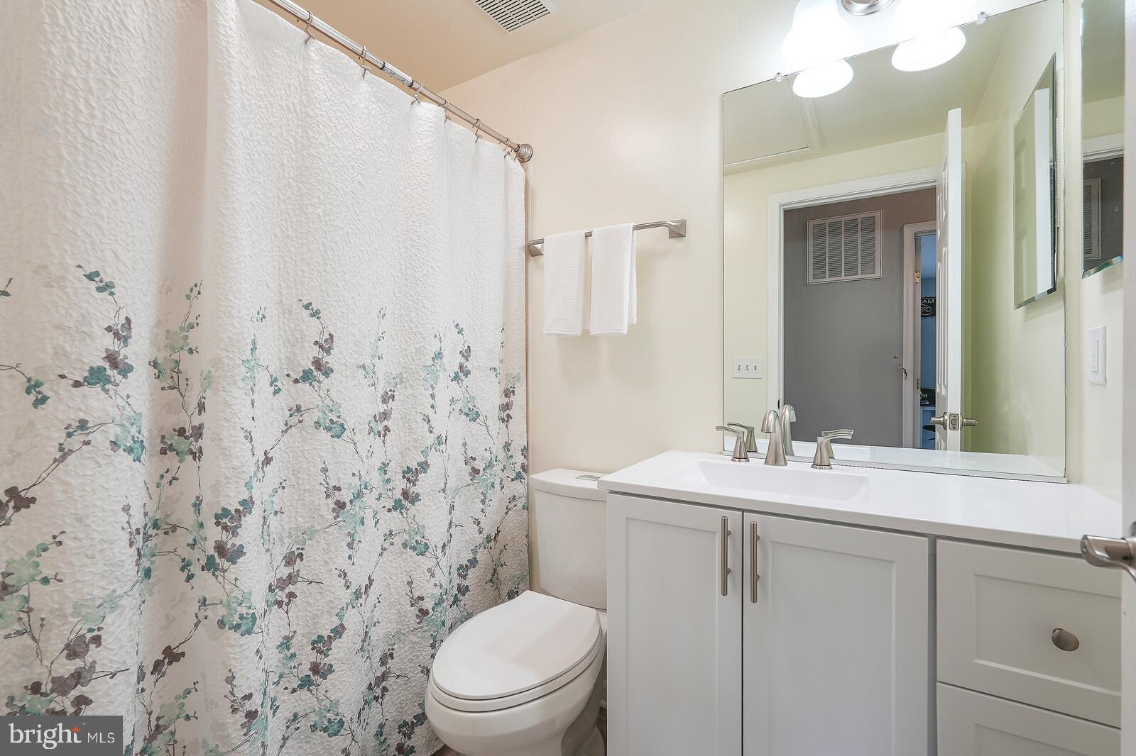 STONE RIVER - Residential