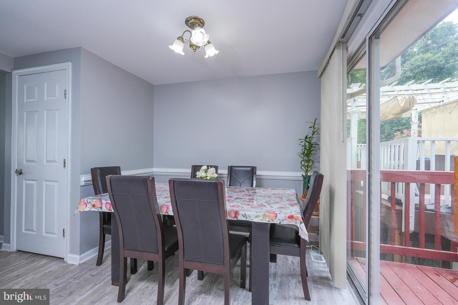 STONE RIVER - Residential