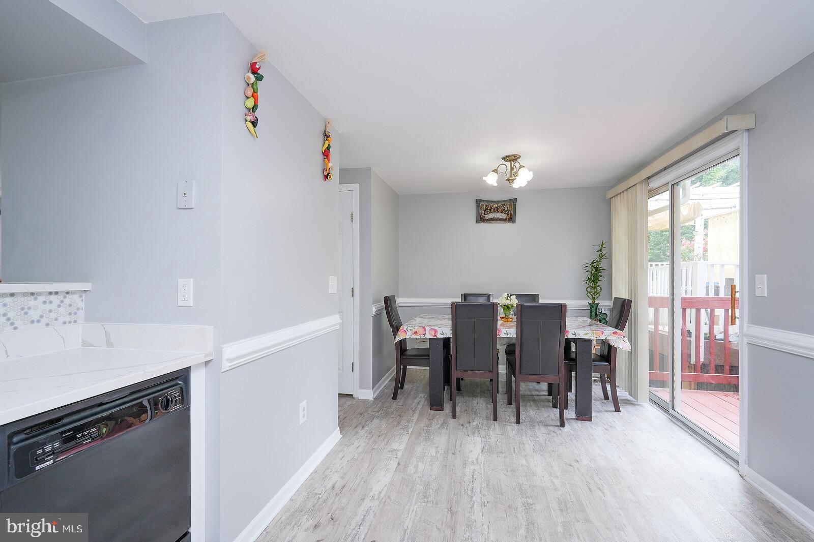 STONE RIVER - Residential