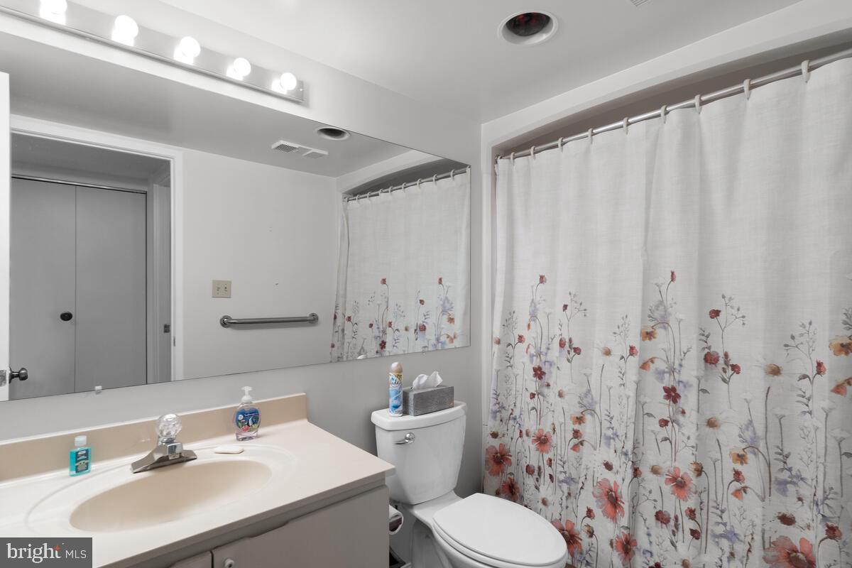 GREENS AT LEISURE WORLD - Residential