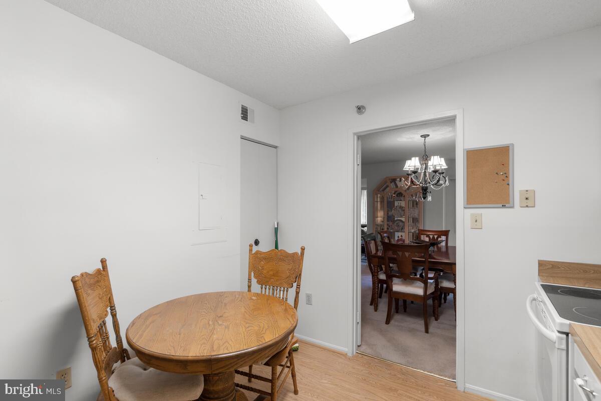 GREENS AT LEISURE WORLD - Residential