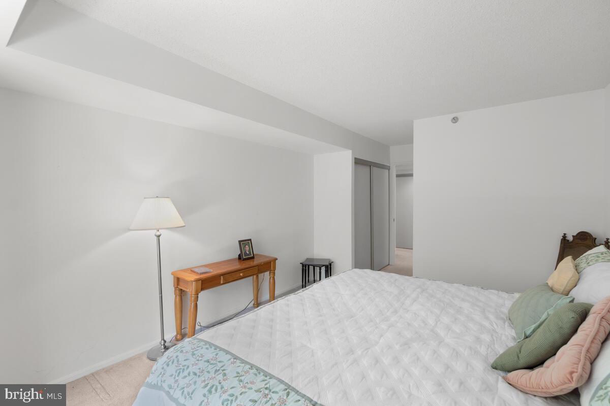 GREENS AT LEISURE WORLD - Residential