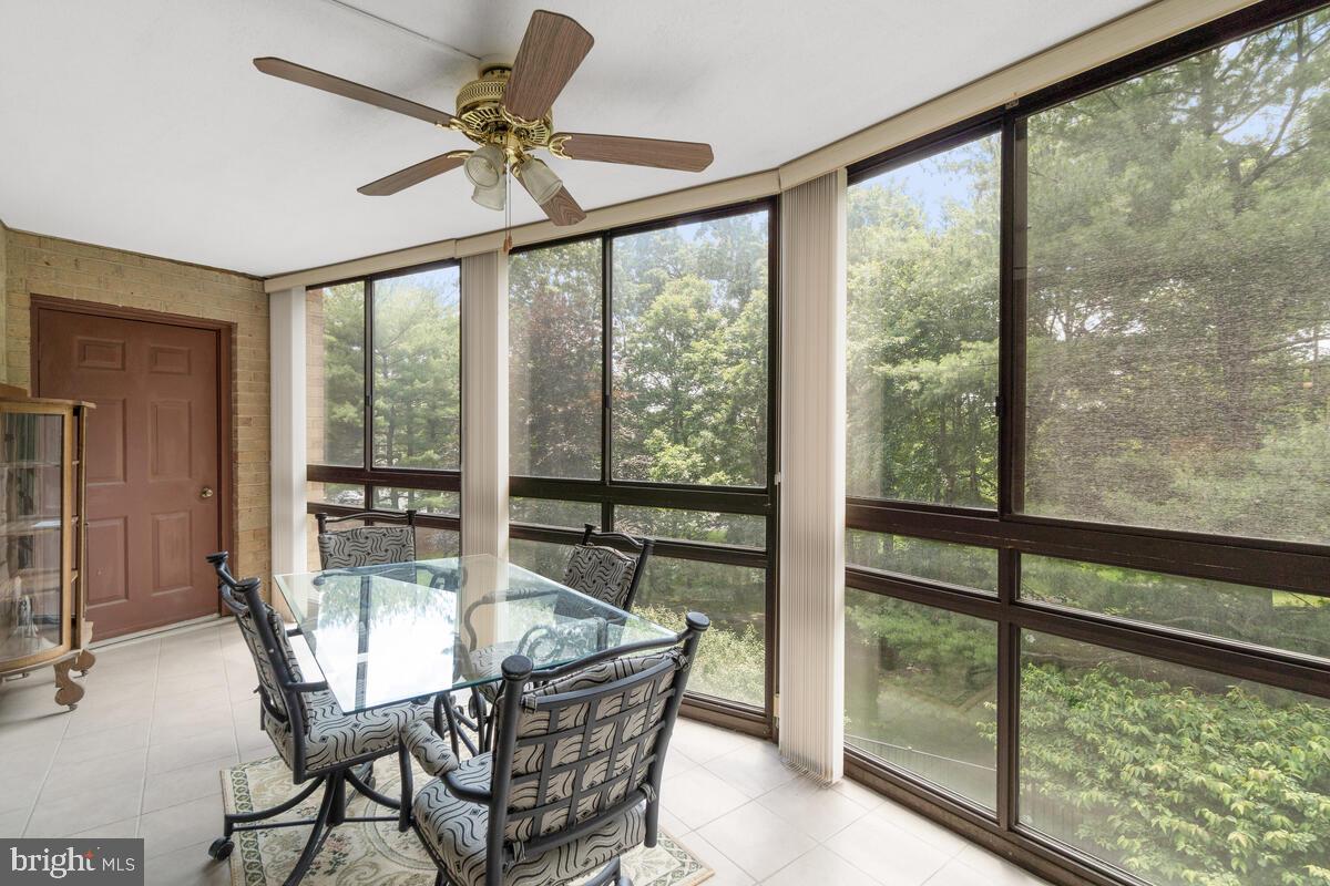 GREENS AT LEISURE WORLD - Residential