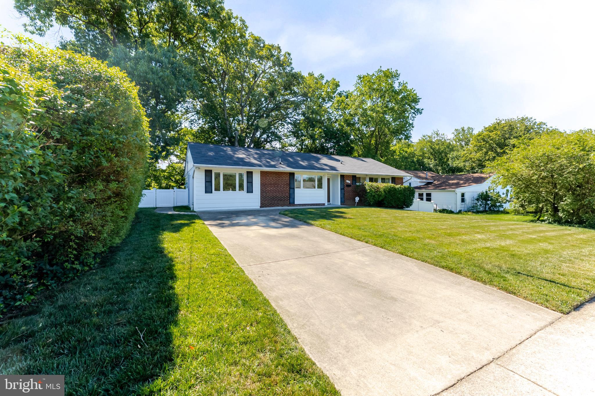 5825 ATTEENTEE ROAD