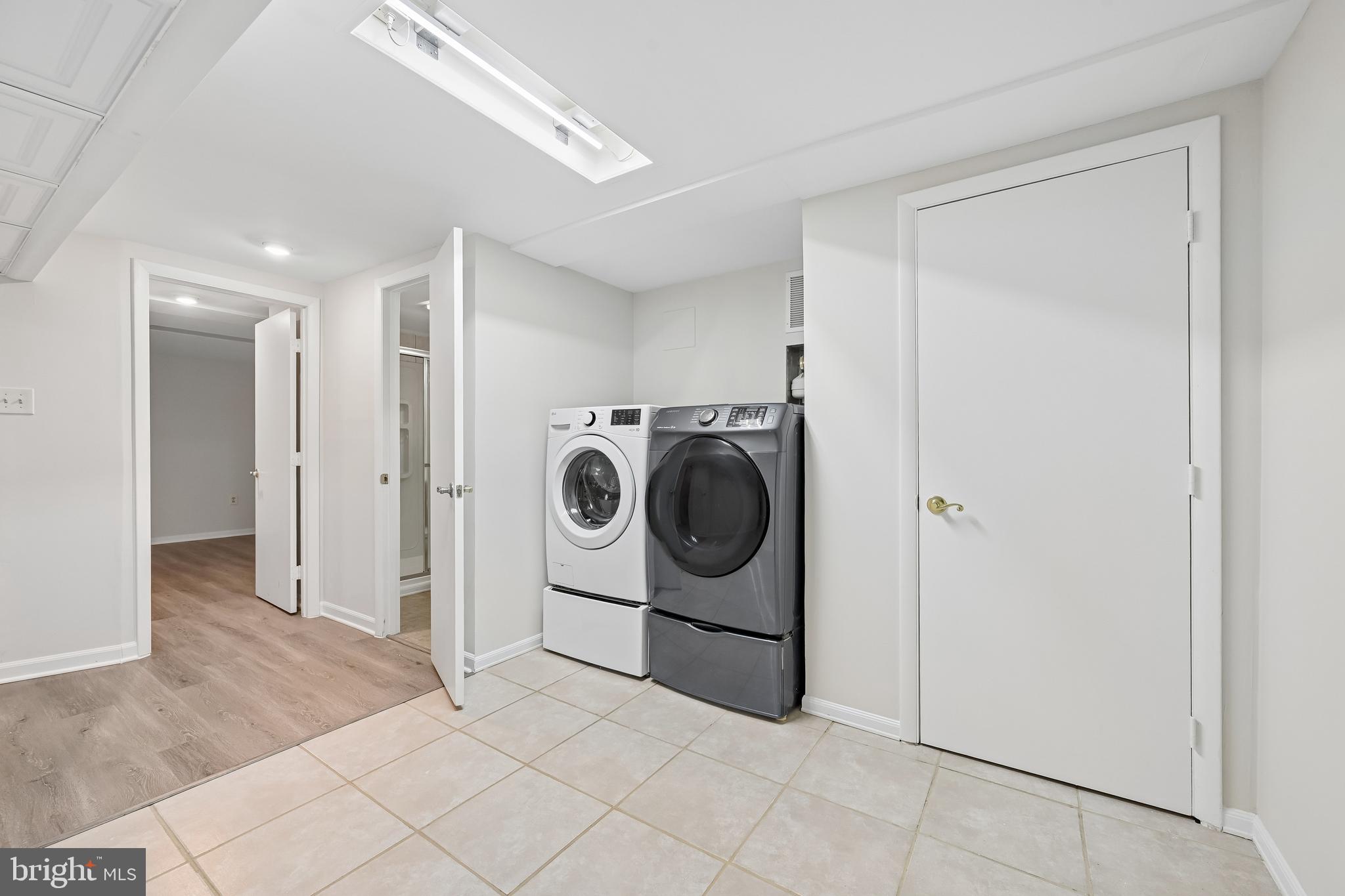 VILLAGE OF KINGS CONTRIVANCE - Residential