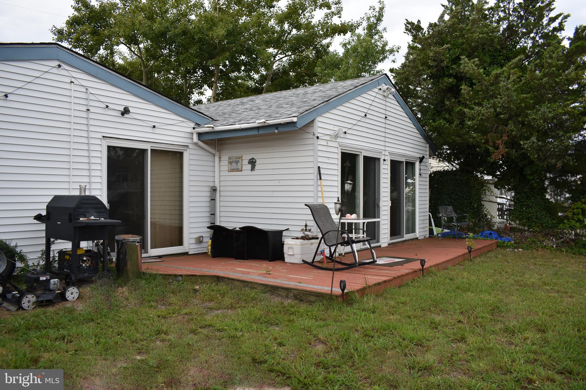 MYSTIC ISLAND - Residential